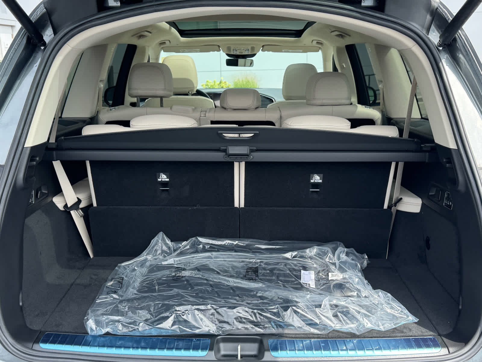 New 2026 Selenite Grey Metallic Mercedes-Benz GLS 450 image 10