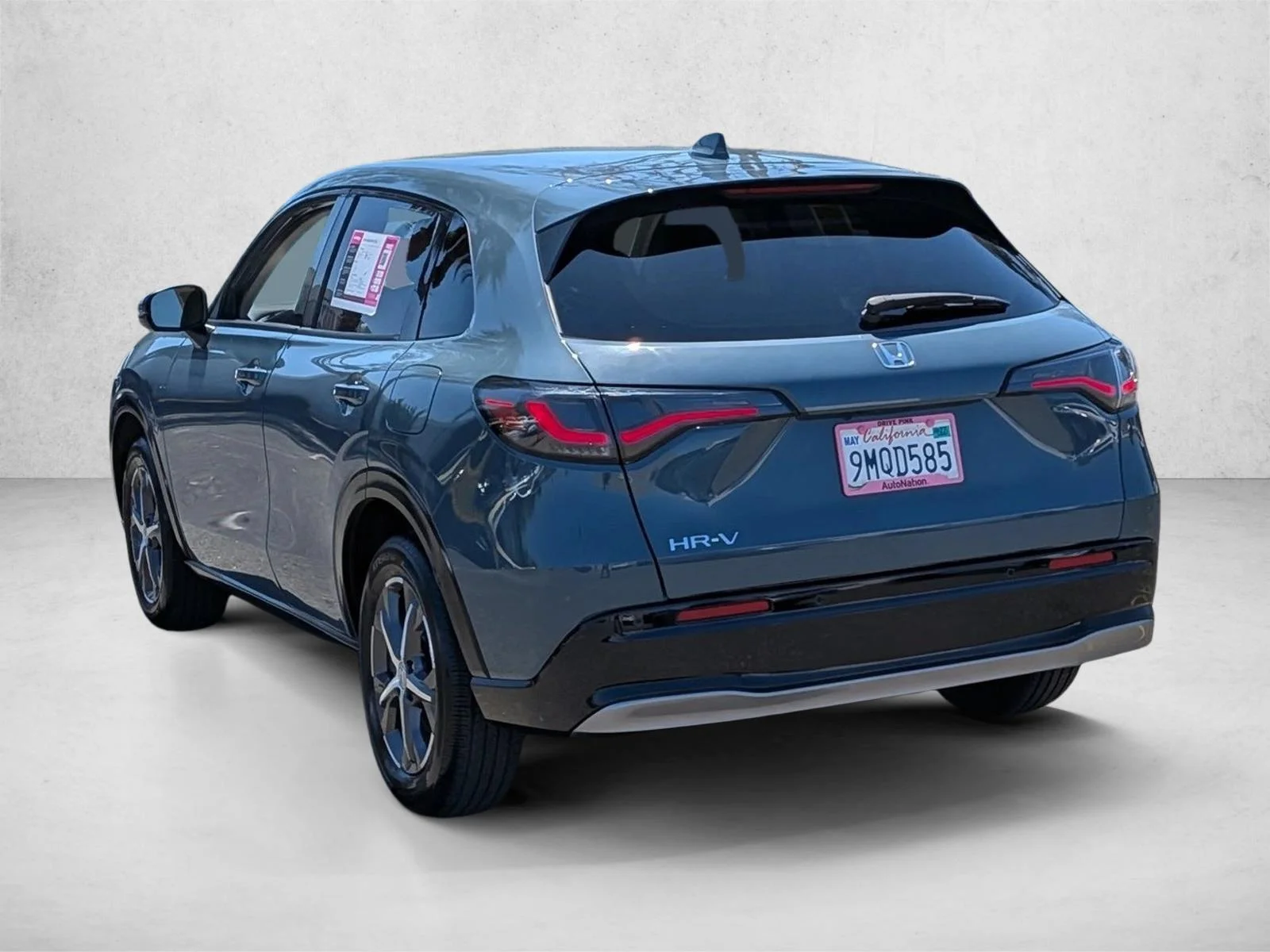 Used 2024 Blue Honda EX-L image 8