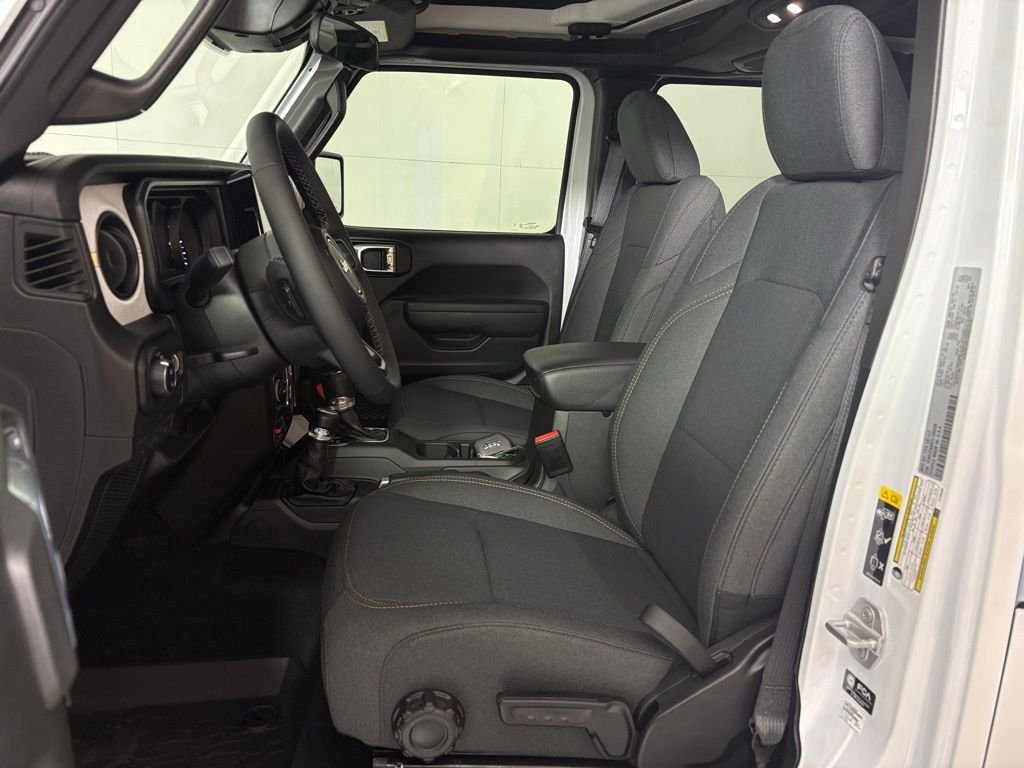 New 2026 Bright White Clear-Coat Exterior Paint Jeep Willys image 14