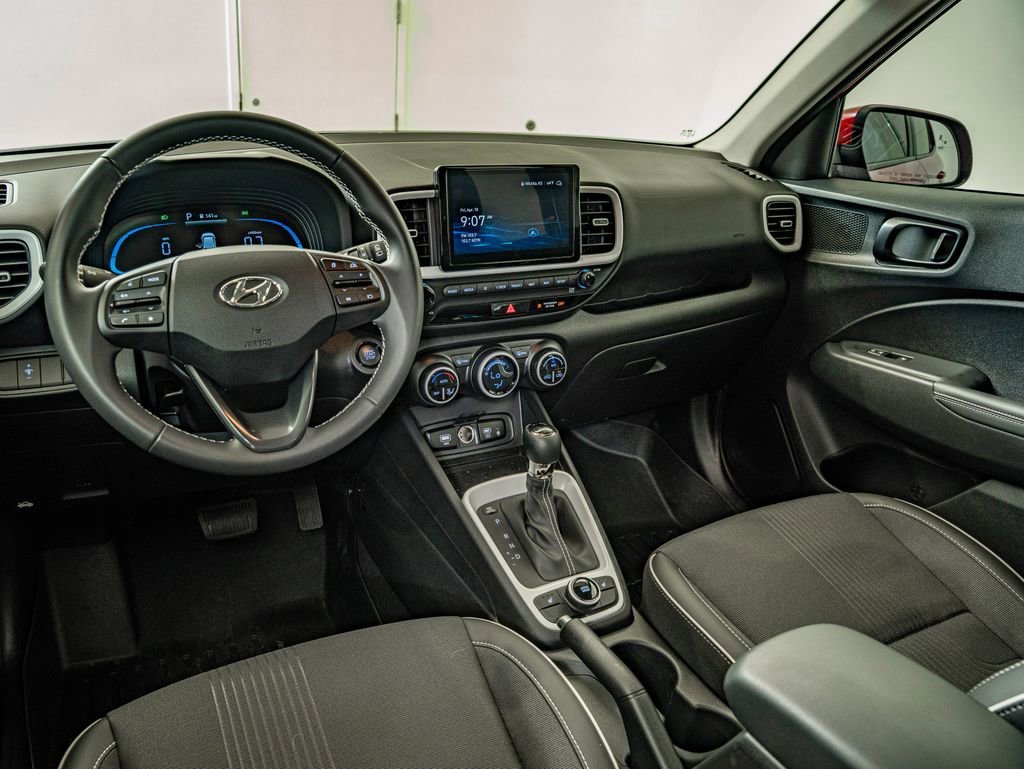 Used 2025 Ultimate Red Hyundai Limited image 28