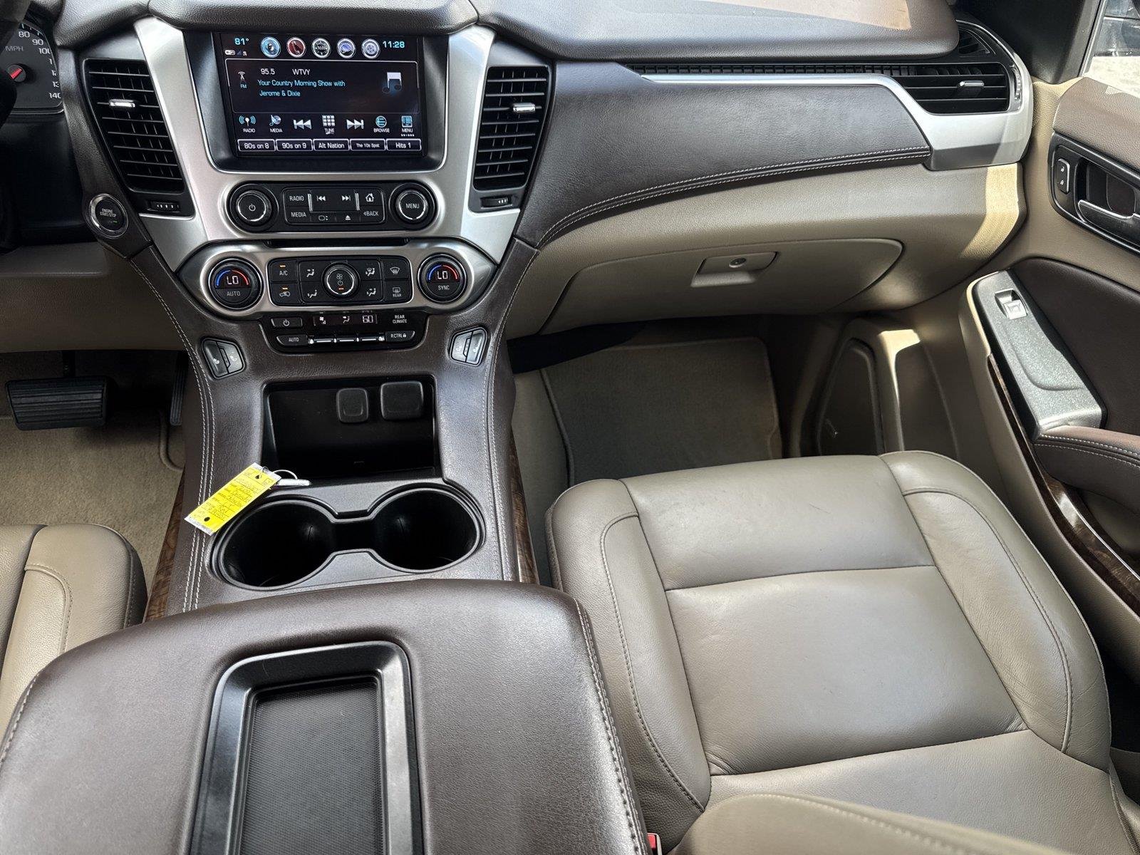 Used 2020 SIREN RED TINTCOAT Chevrolet LT image 16