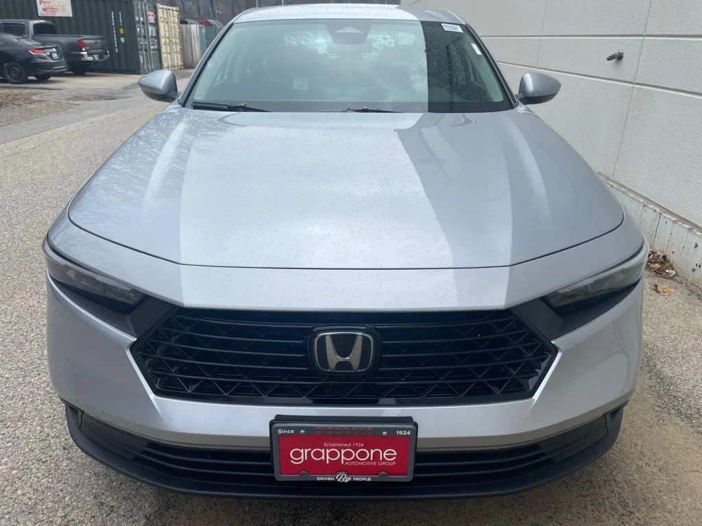 New 2026 Solar Silver Metallic Honda LX image 3