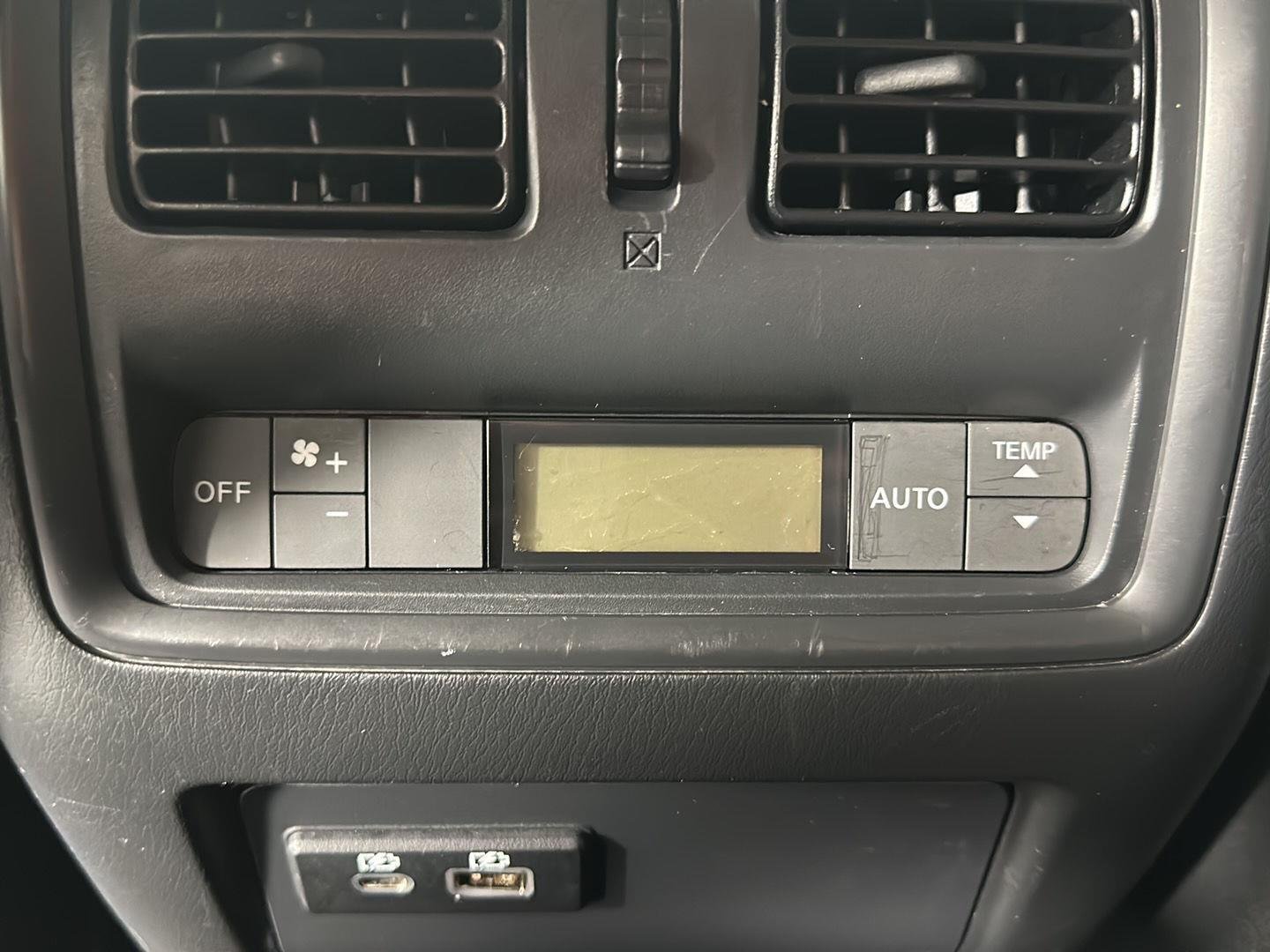 Used 2019 Midnight Pine Metallic Nissan SV image 22