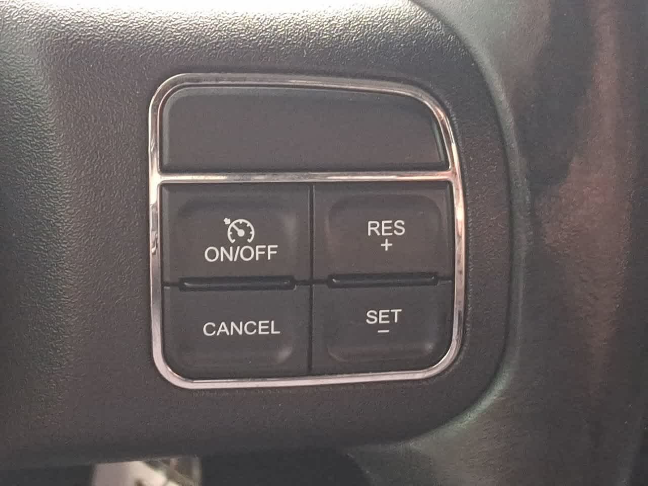 Used 2013 Black Clearcoat Jeep Sport image 23