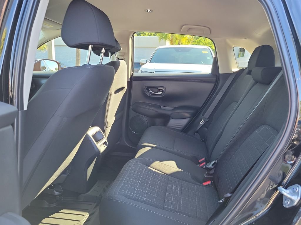 2026 Honda HR-V LX - Photo 13