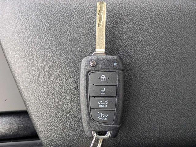 New 2026 Gray Hyundai SE image 31