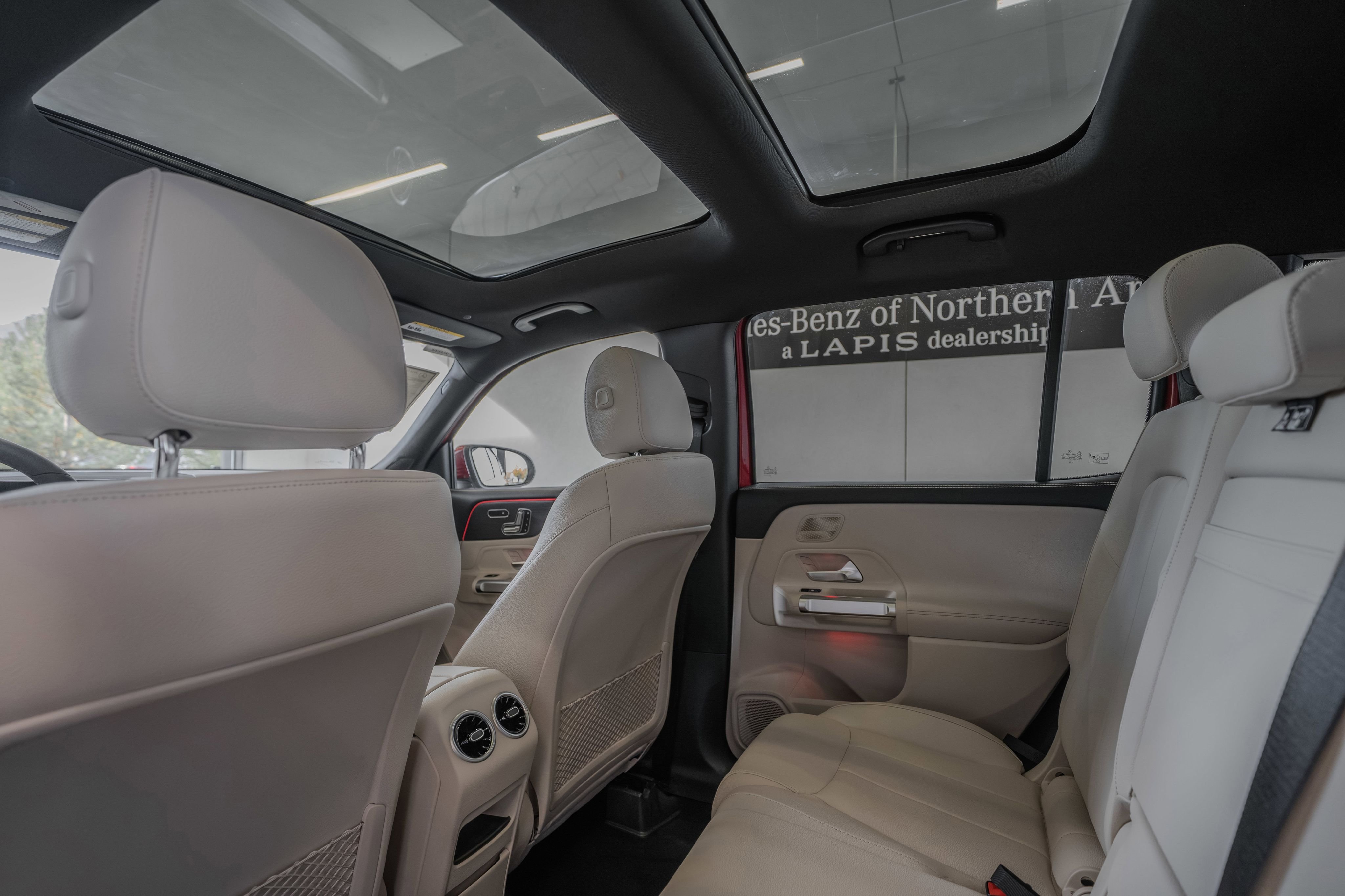 Used 2026 MANUFAKTUR Patagonia Red Metallic Mercedes-Benz GLB 250 image 26
