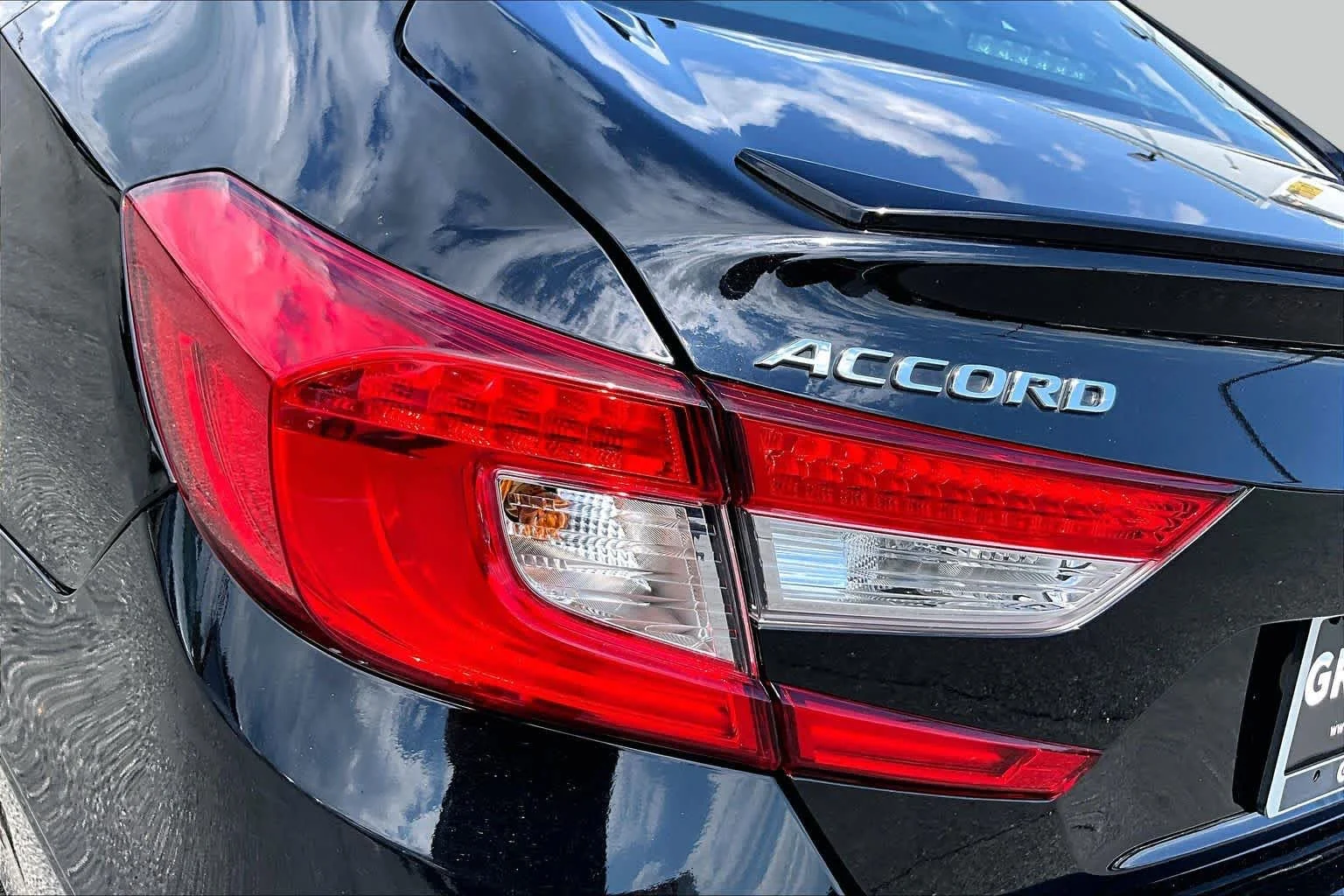 Used 2022 Crystal Black Pearl Honda Sport image 29