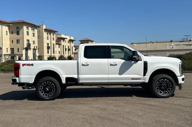 New 2026 Star White Metallic Tri-Coat Ford F-350® Platinum® image 25
