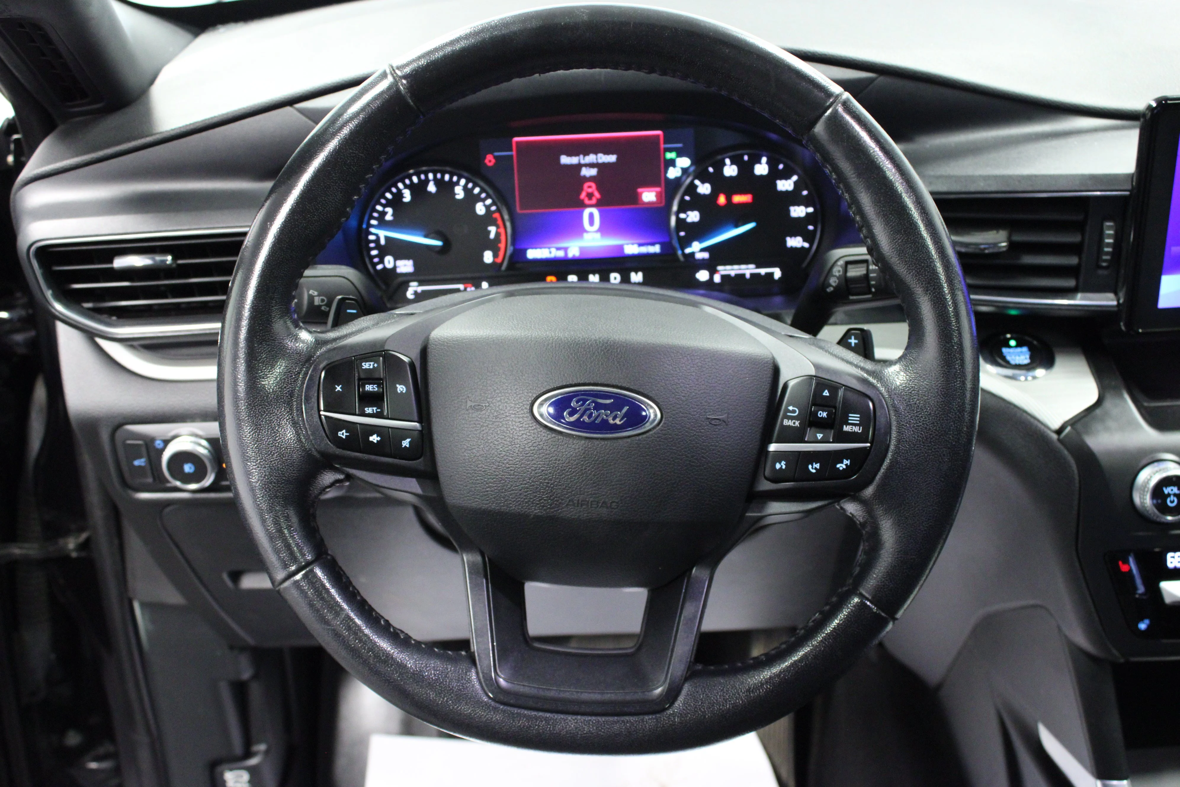 Used 2020 Black Metallic Ford XLT image 18
