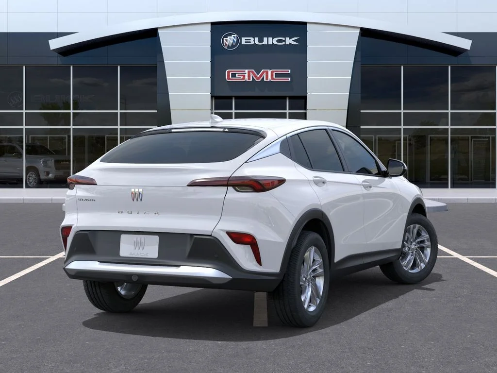 New 2026 Summit White Buick Preferred image 4