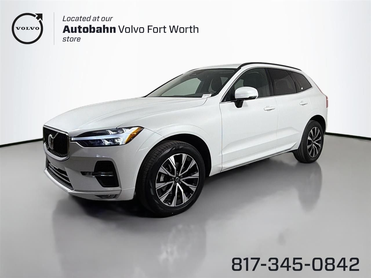 2023 Volvo XC60 B5 Core FWD's photo