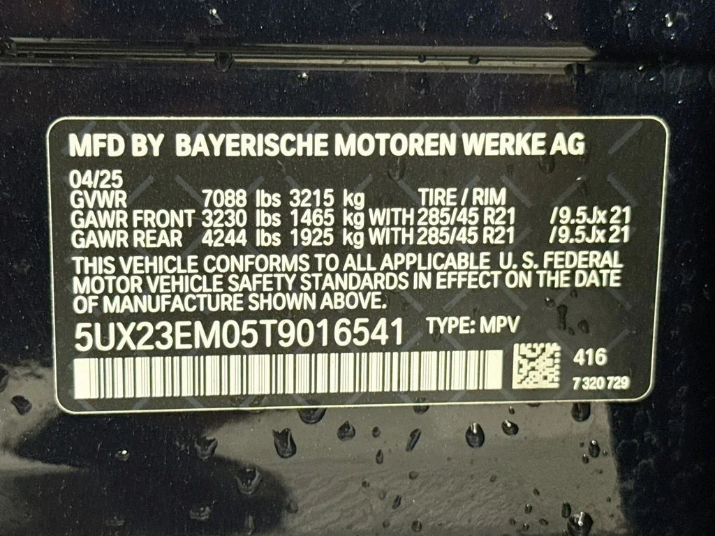 Used 2026 Black BMW xDrive40i image 33