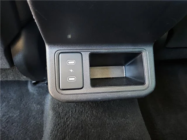 Used 2025 Gray KIA LXS (IVT) image 8