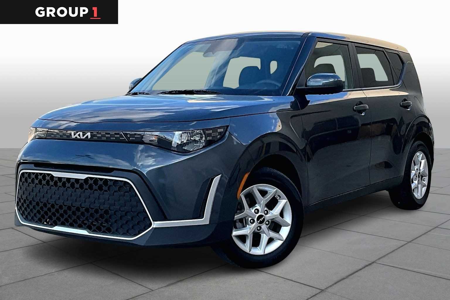 2025 Kia Soul 2.0L LX IVT's photo