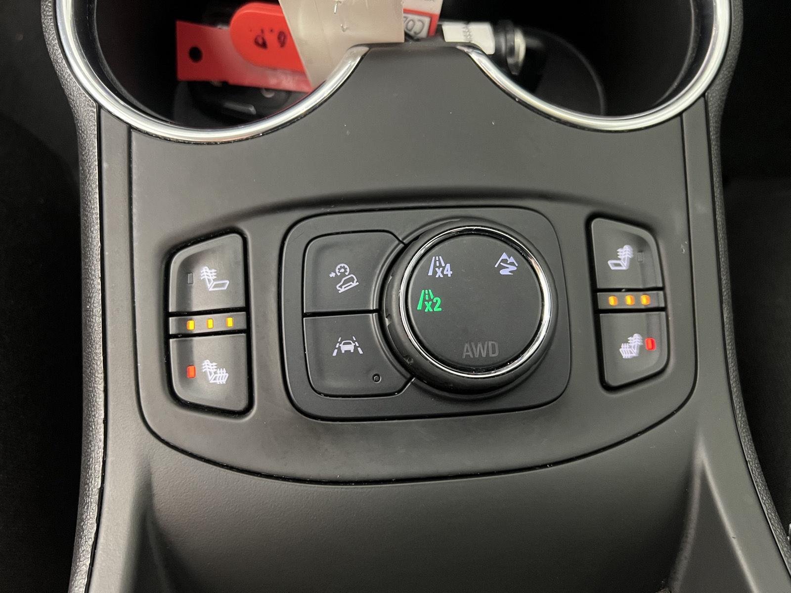 Used 2023 Marine Metallic GMC SLE image 29