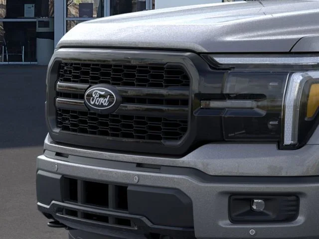 New 2026 Carbonized Gray Metallic Ford Lariat image 17