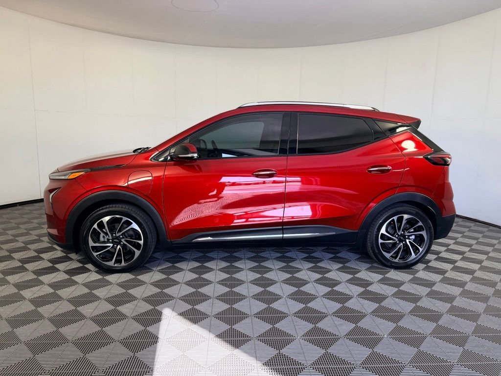 Certified Used 2022 Red Chevrolet Premier image 11