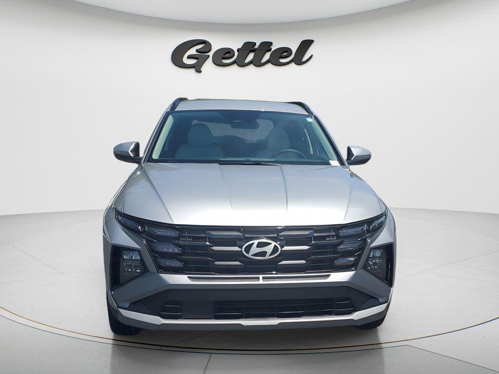 New 2026 Silver Hyundai SEL Plus FWD image 2