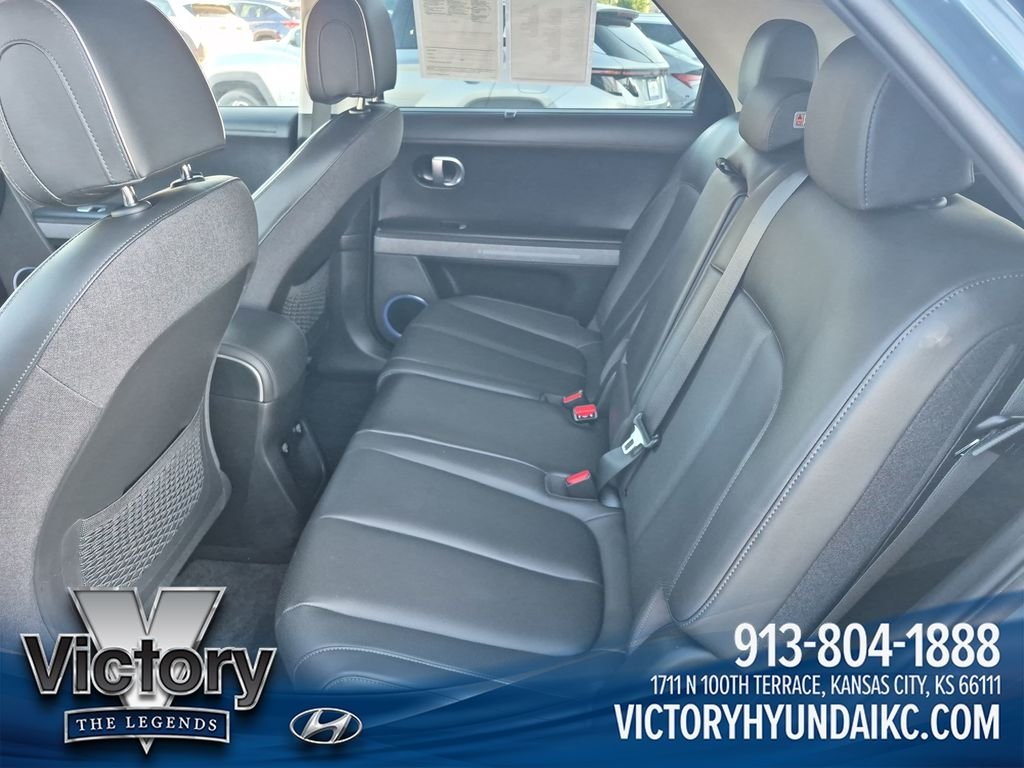 Used 2023 Green Hyundai Limited image 27