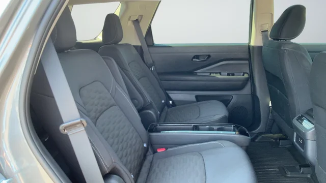 Used 2025 Gray Nissan SV image 21