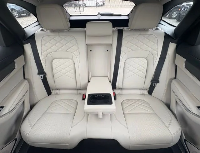 2023 Jaguar F-Pace S - Photo 21