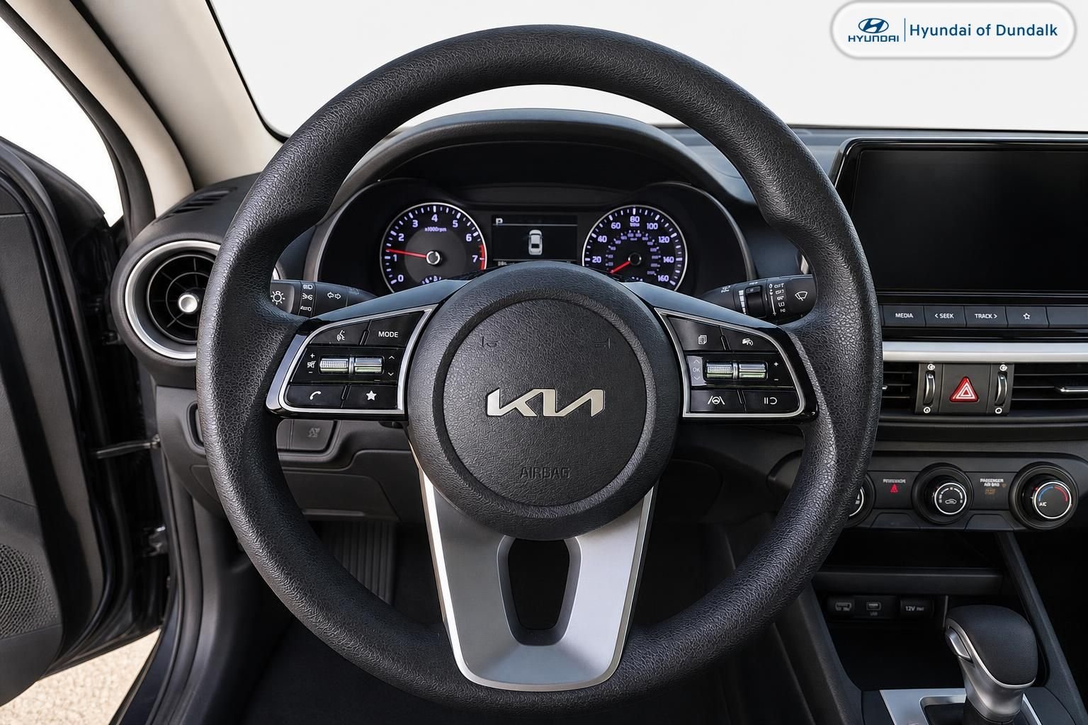 Used 2023 Gray Kia LXS image 10
