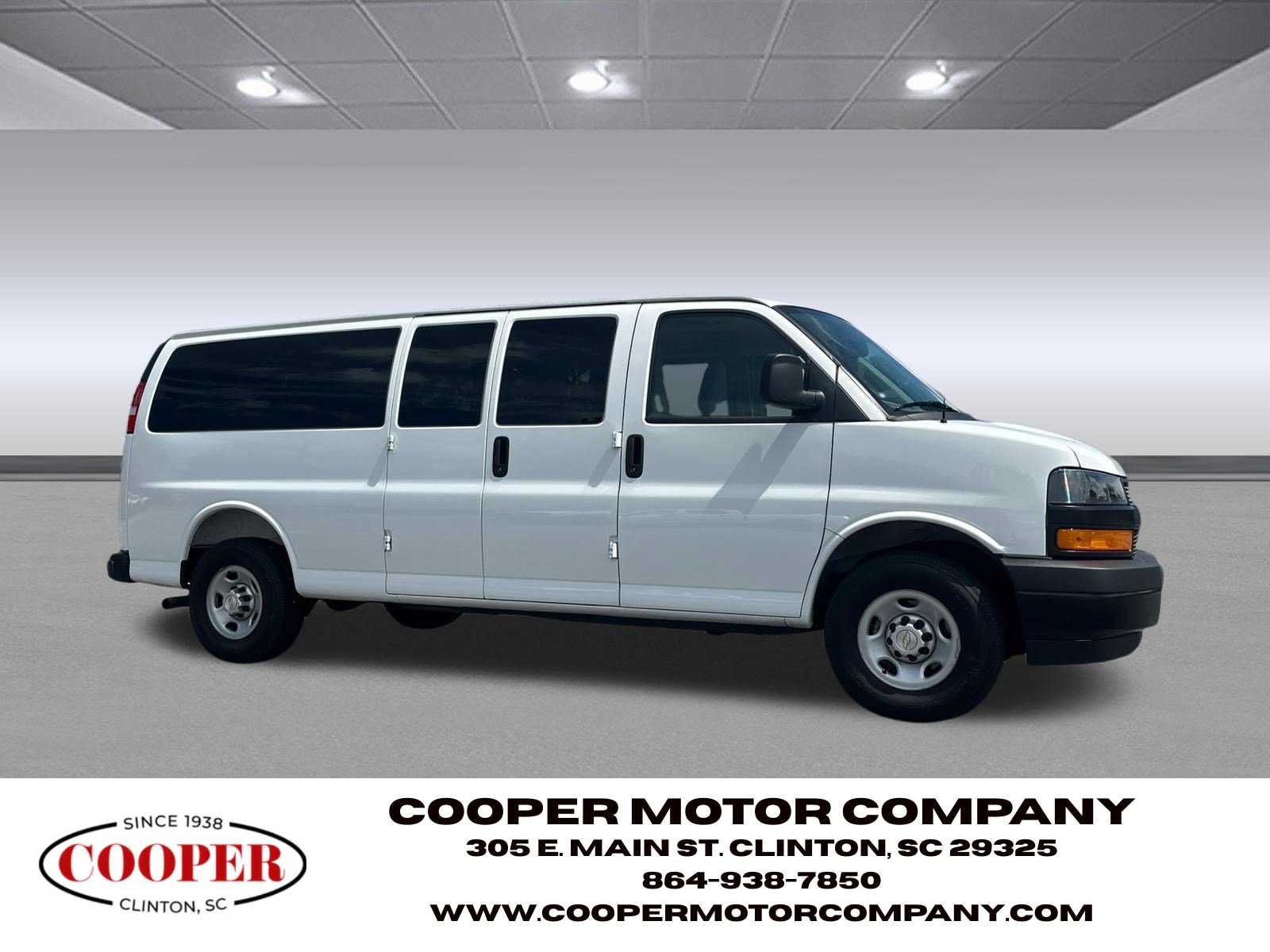 Used 2025 Summit White Chevrolet LS image 7