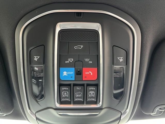 Used 2025 White Jeep Limited image 26