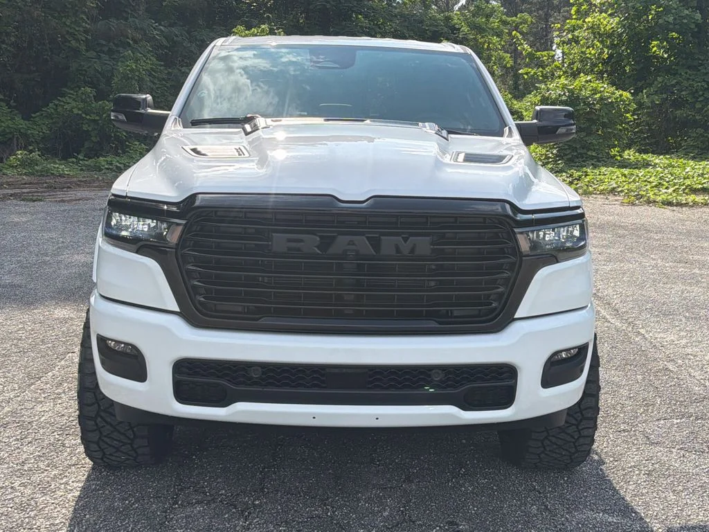 New 2026 Bright White Clear-Coat Exterior Paint RAM Laramie image 8