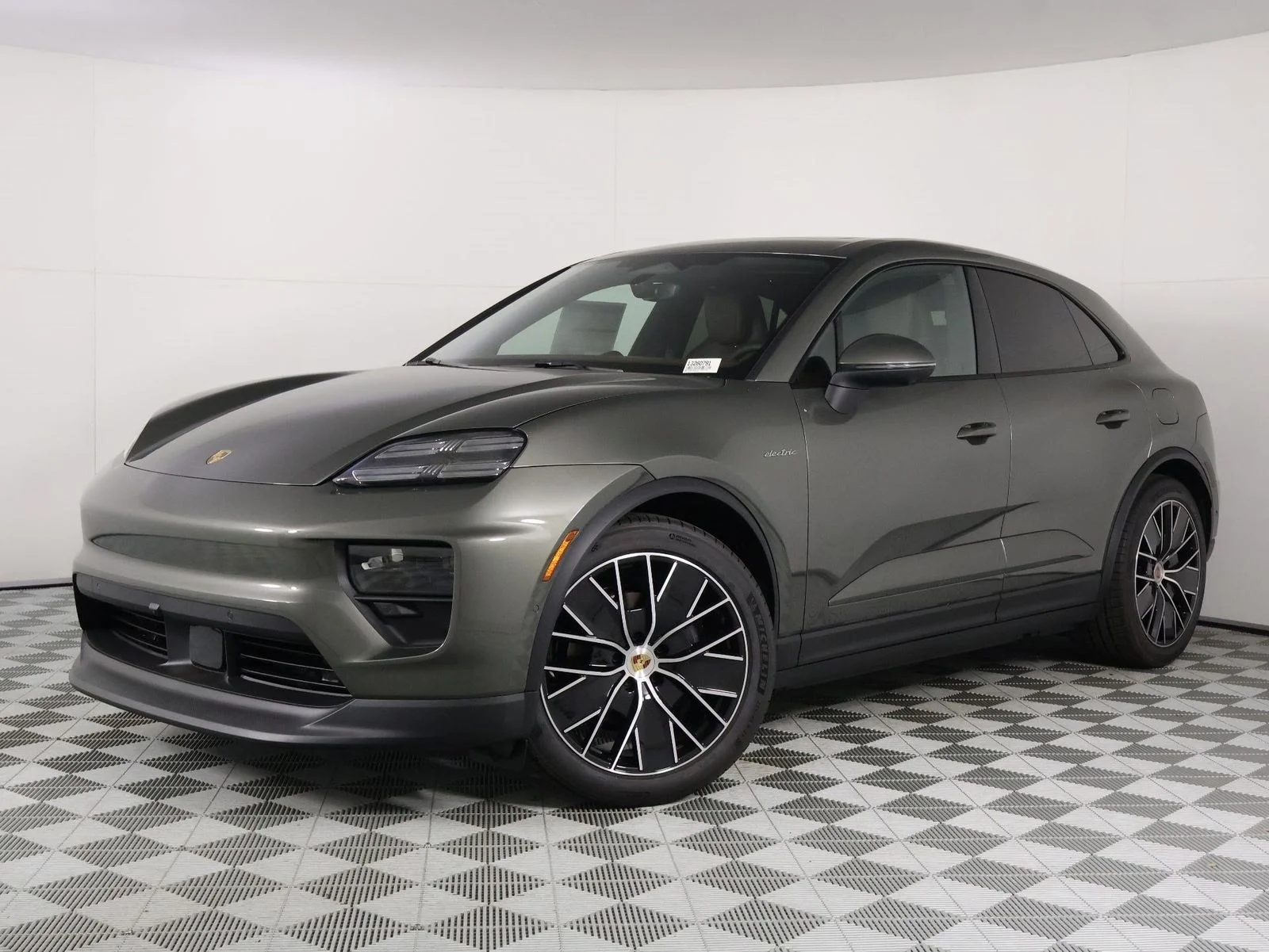 New 2026 Porsche Macan Electric RWD 