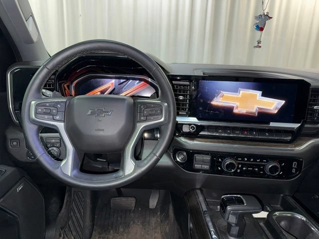 Used 2024 Radiant Red Tintcoat Chevrolet RST image 18