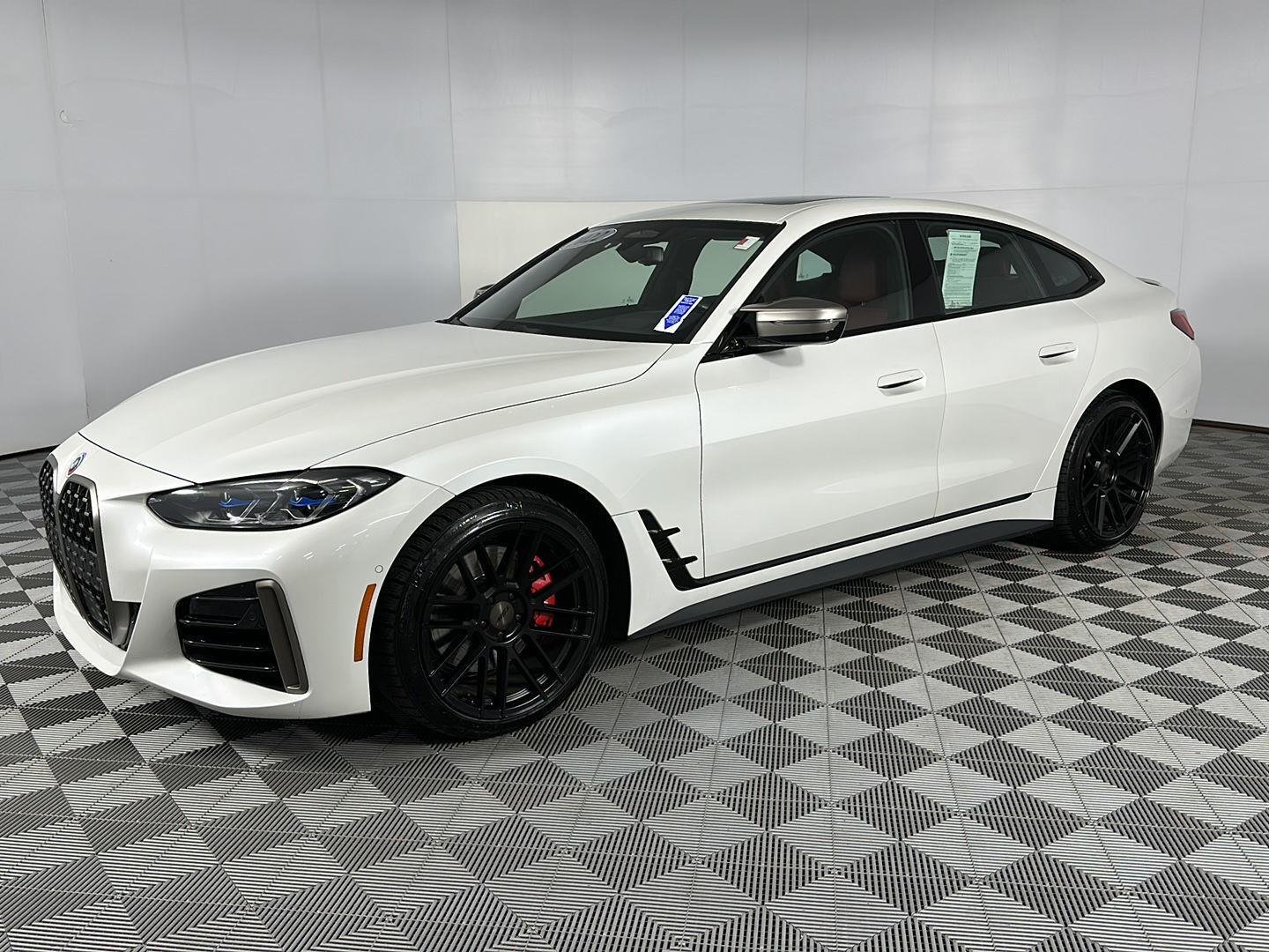 Certified Used 2022 Mineral White Metallic BMW M440i xDrive image 5