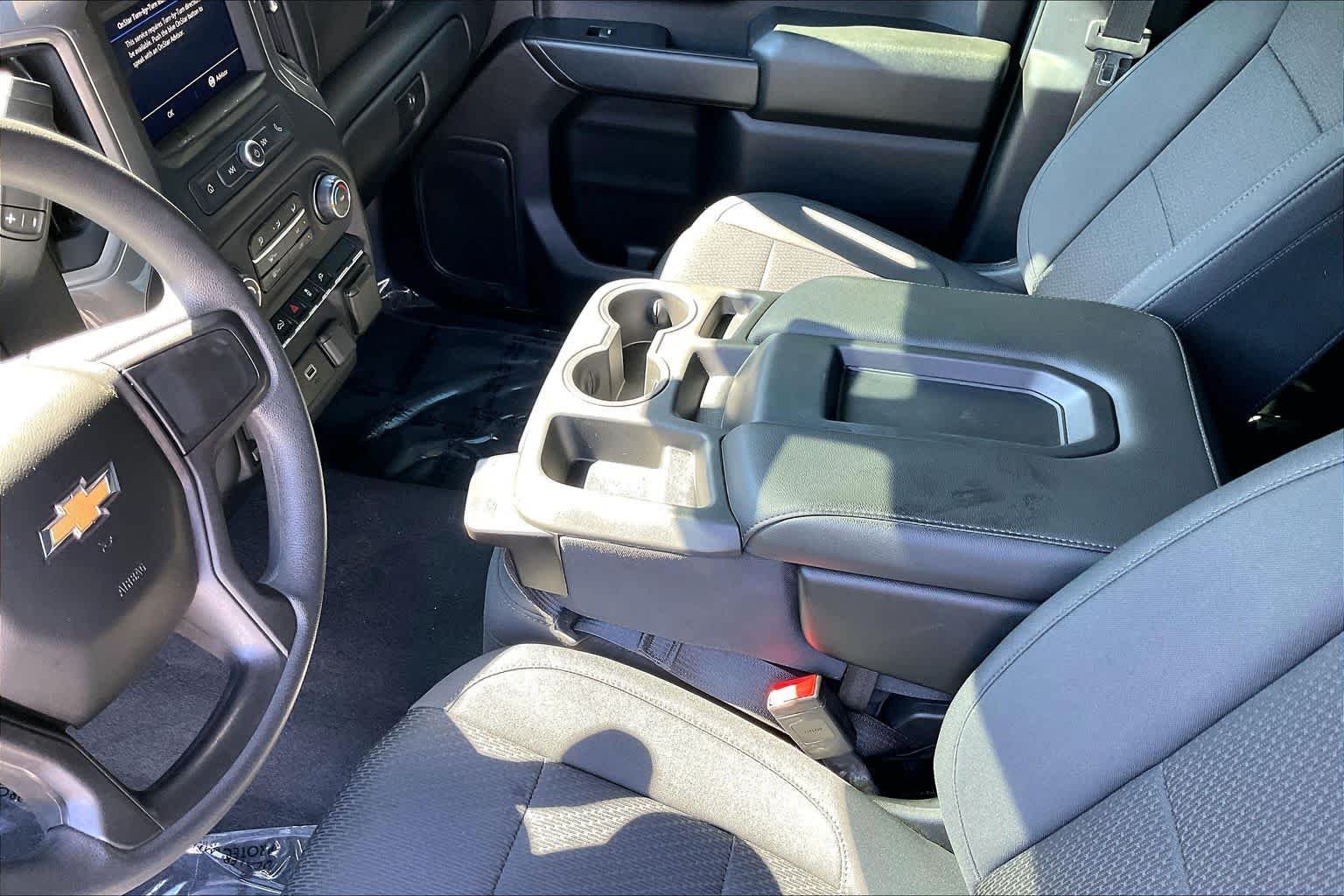Used 2020 Black Chevrolet Custom image 17