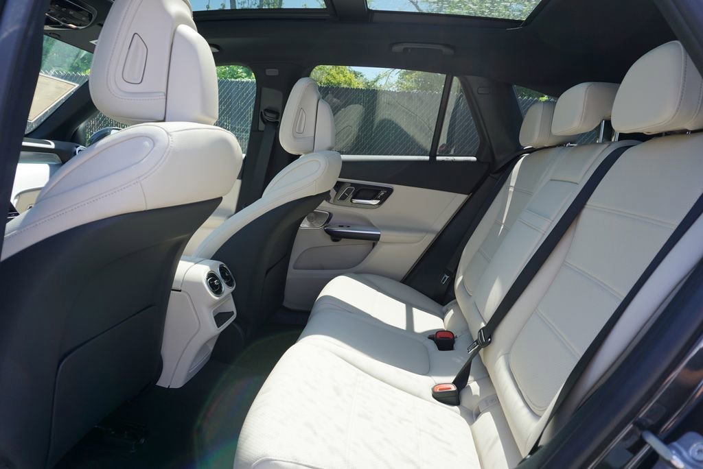 New 2026 Graphite Grey Metallic Mercedes-Benz GLC 300 image 107