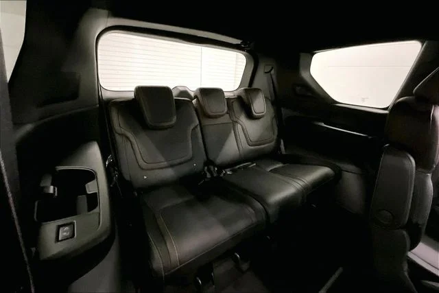 New 2026 Aspen White Tricoat Nissan SL image 37