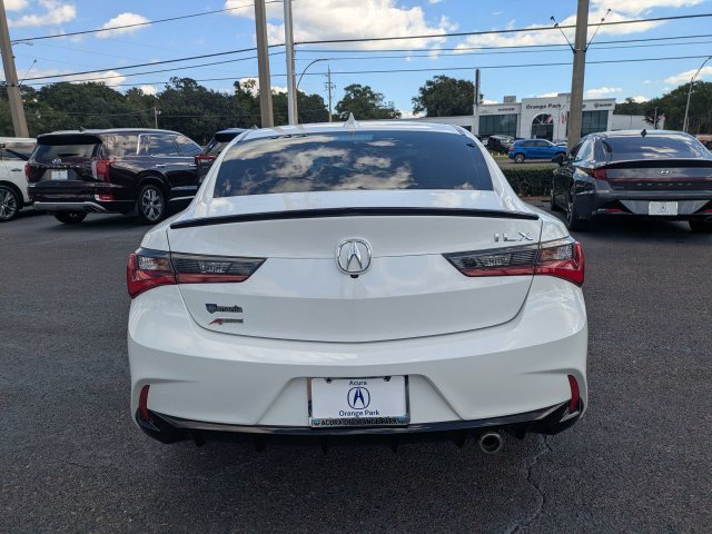 Used 2022 White Acura Premium and A-SPEC Packages image 4