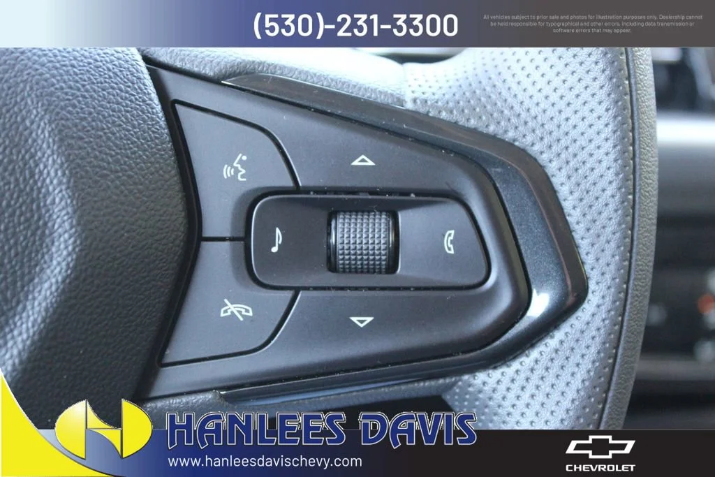 Used 2026 Marina Blue Metallic Chevrolet LT image 28