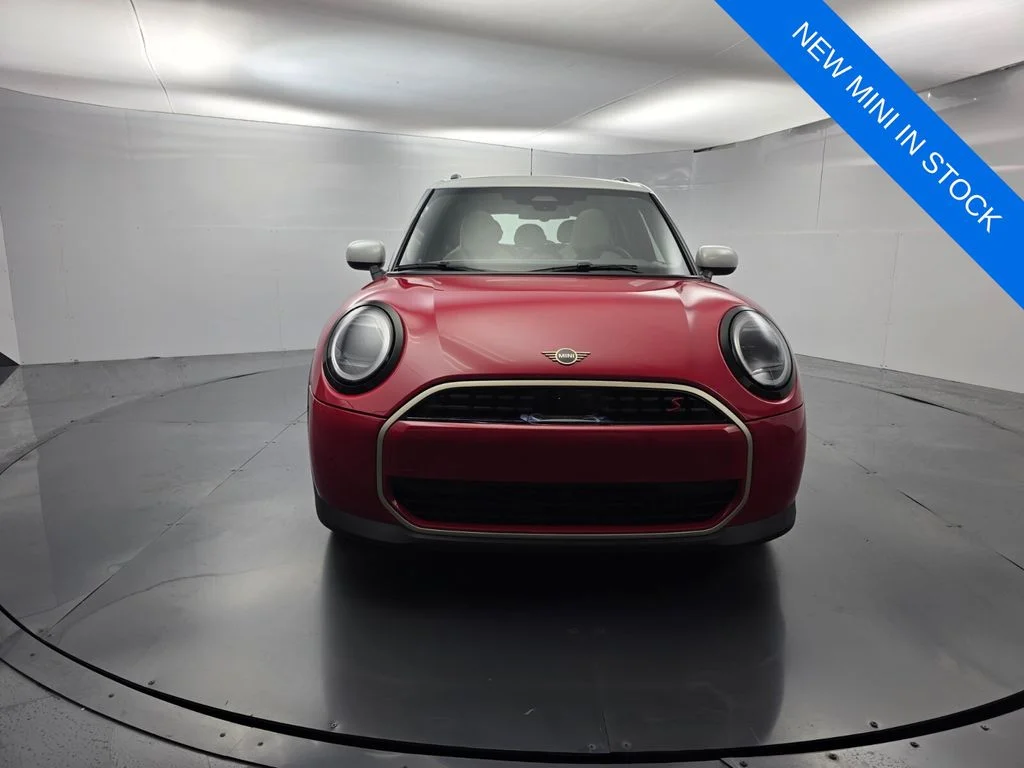 New 2026 Red MINI Signature Plus image 2