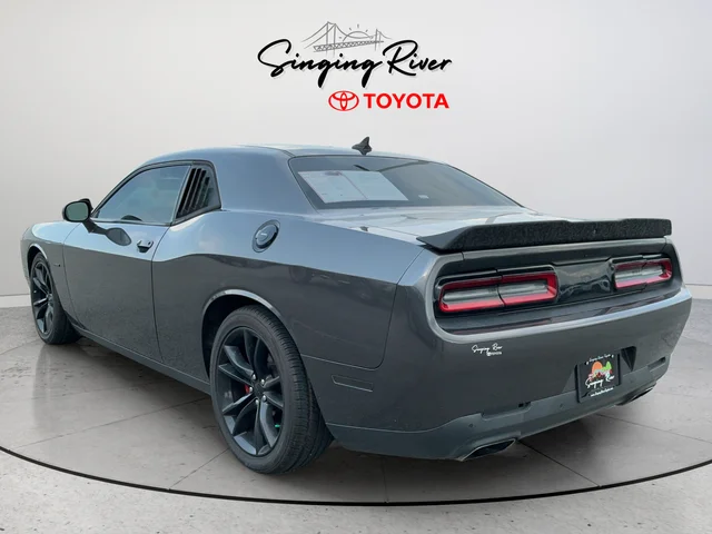 Used 2016 Gray Dodge R/T image 5