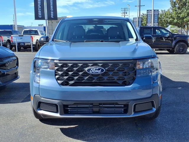 New 2026 Azure Gray Metallic Tri-Coat Ford XLT image 2