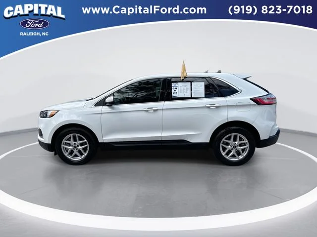 Used 2023 White Ford SEL image 5