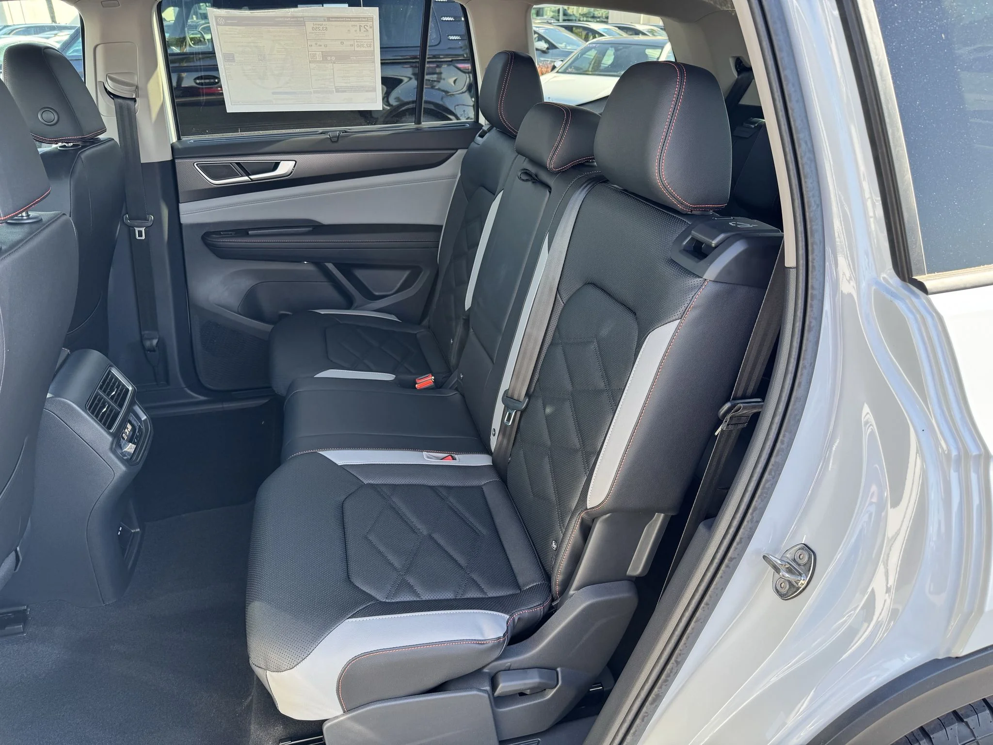 New 2026 Opal White Pearl Volkswagen 2.0T Peak Edition image 30