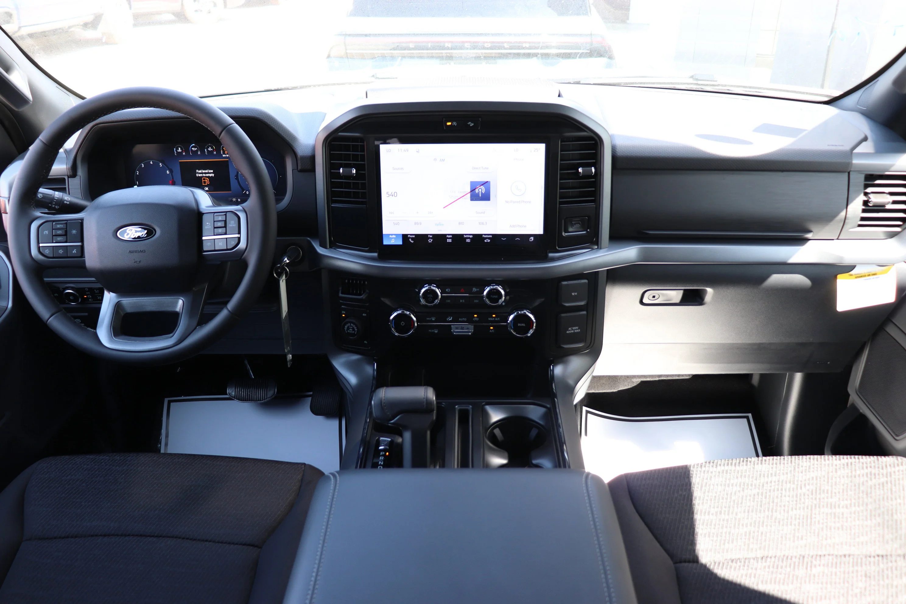 New 2026 CARBONIZED GREY METALLIC Ford XLT image 18