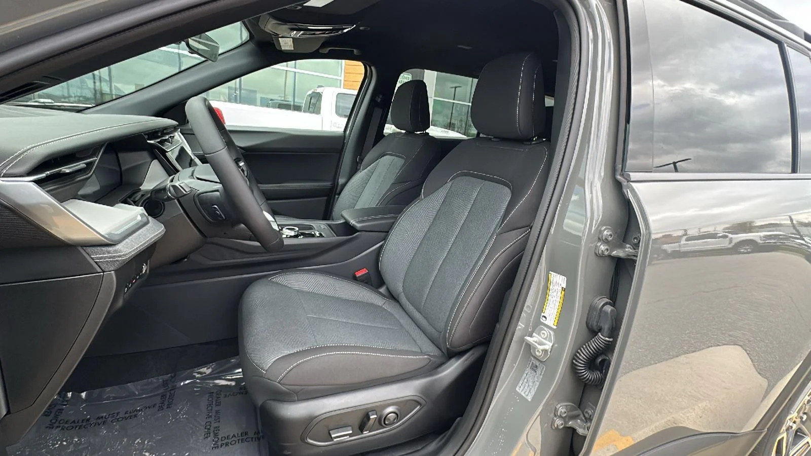 New 2026 Sting-Gray Clearcoat Jeep Laredo image 10