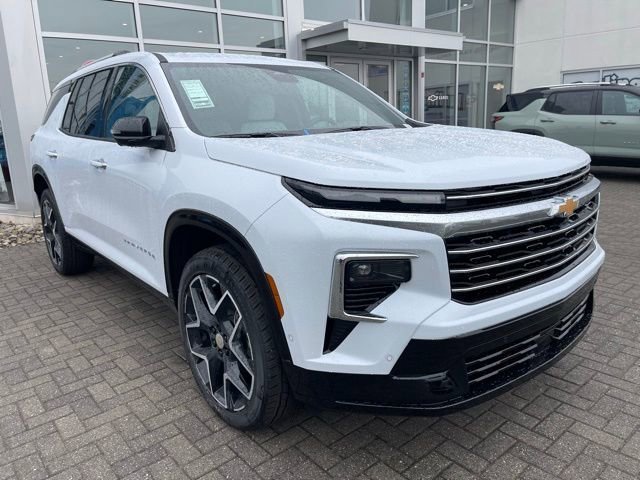 New 2026 Polar White Tricoat Chevrolet High Country image 1