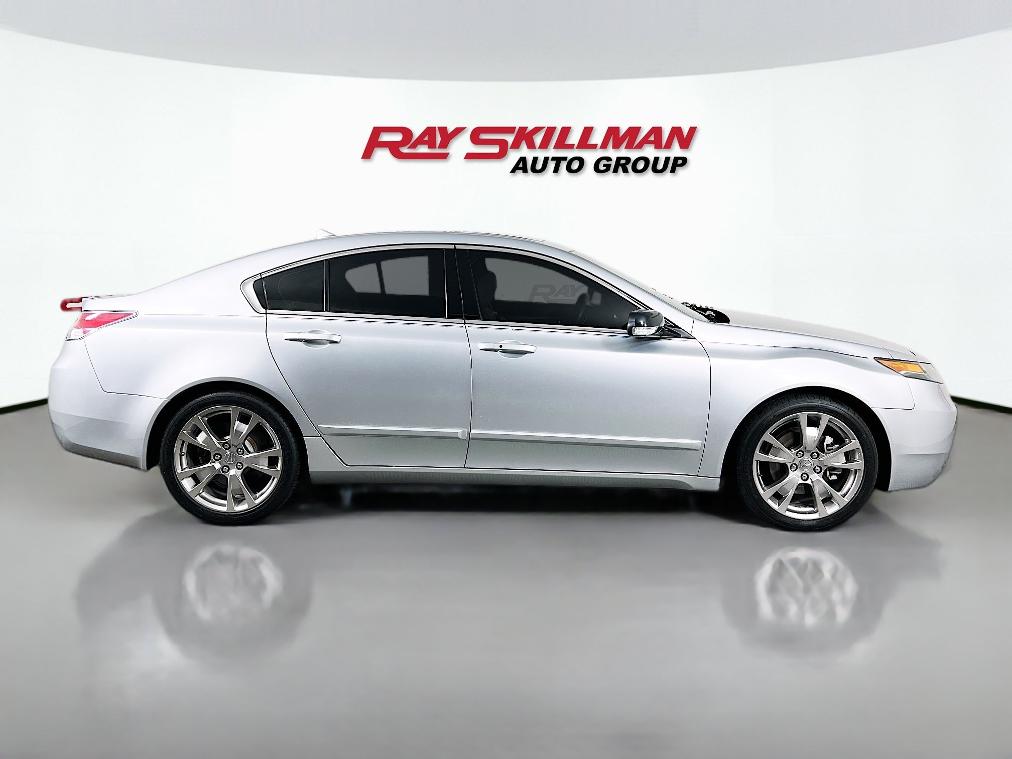 Used 2012 Silver Acura ADVANCE AUTO image 8