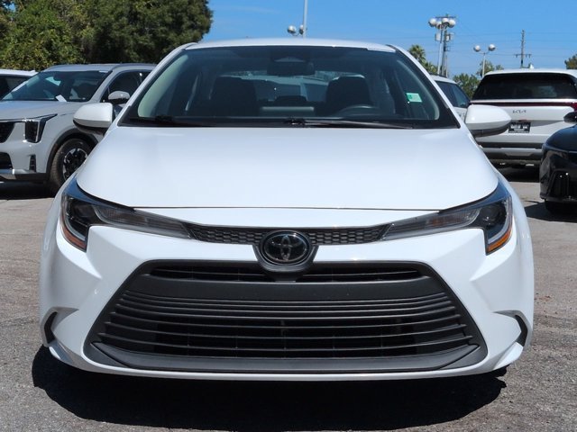 Used 2024 White Toyota LE image 9