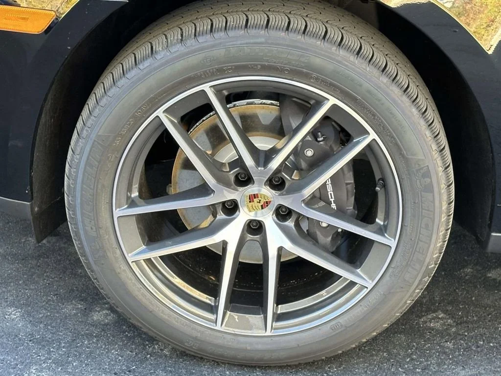 2026 Porsche Macan - Photo 10