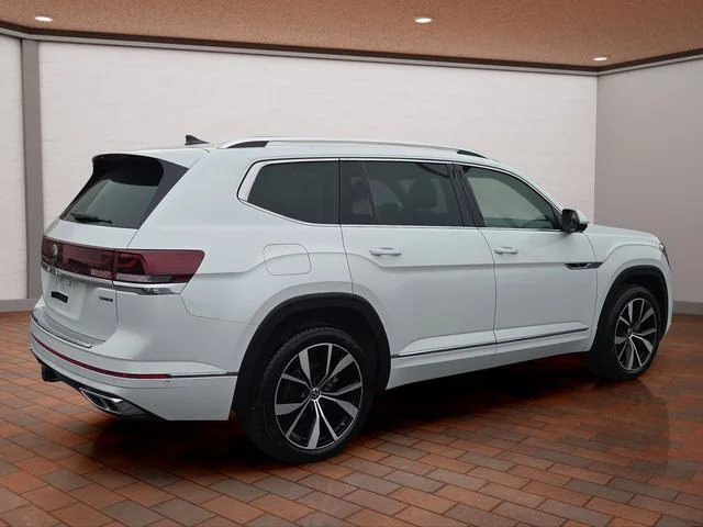 Used 2024 White Volkswagen 2.0T SEL Premium R-Line image 3